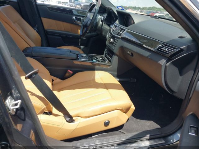 2010 MERCEDES-BENZ E 550 WDDHF7CB3AA032966 Photo 4