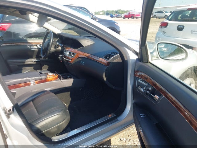Продажа на аукционе авто 2007 Mercedes-benz S 550, vin: WDDNG71X37A080524, номер лота: 42721858