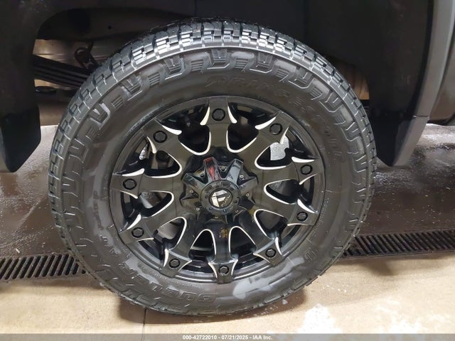 Chevrolet l8t 2023 1GC4YNE71PF156181 Image 23