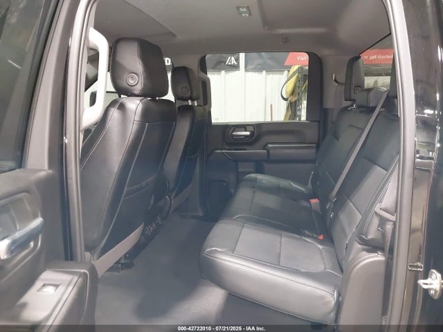Chevrolet l8t 2023 1GC4YNE71PF156181 Image 7