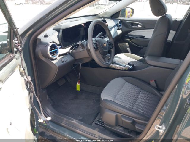 2025 CHEVROLET TRAX KL77LHEP6SC167777 Photo 4