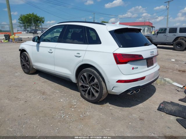 2021 AUDI SQ5 WA1C4AFY8M2041484 Photo 2