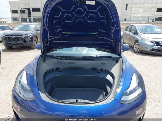 2023 TESLA MODEL 3 5YJ3E1EA8PF484131 Photo 9