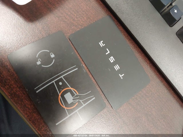 2023 TESLA MODEL 3 5YJ3E1EA8PF484131 Photo 10