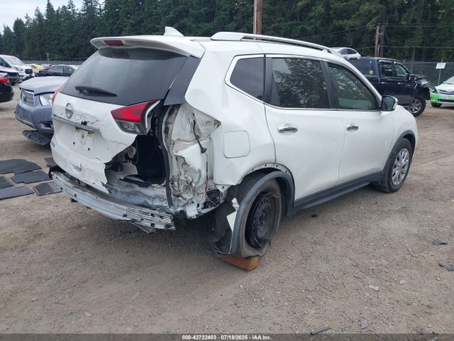 Nissan 2017 2017 KNMAT2MT4HP592212 Image 4