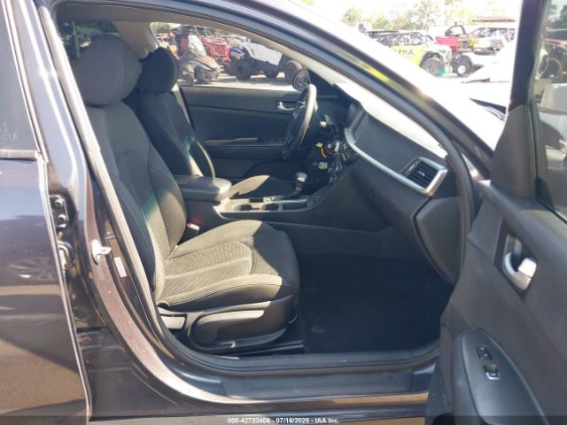 2019 KIA OPTIMA 5XXGT4L38KG321756 Photo 4
