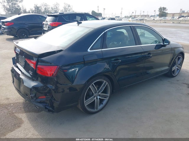 2015 AUDI A3 WAUEFGFF6F1052161 Photo 3
