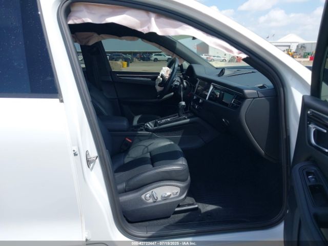2024 PORSCHE MACAN WP1AA2A54RLB00152 Photo 4