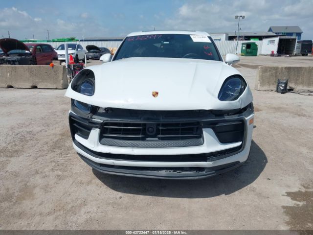 2024 PORSCHE MACAN WP1AA2A54RLB00152 Photo 5
