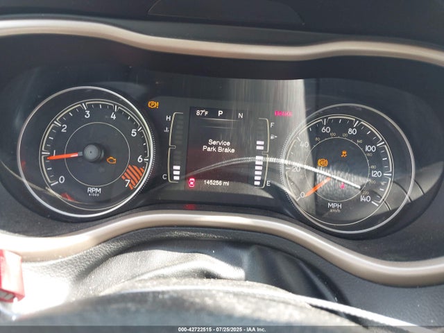 1C4PJLAB4FW517790 Jeep Cherokee