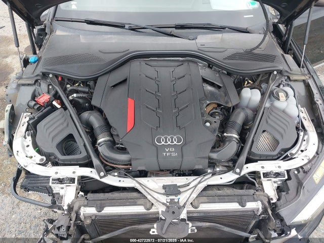2020 AUDI S8 WAU8SAF81LN006958 Photo 9