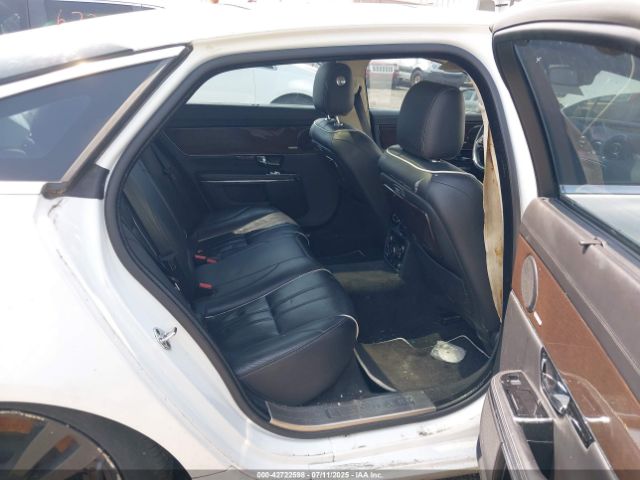 2012 JAGUAR XJ SAJWA2GE0CMV30312 Photo 7