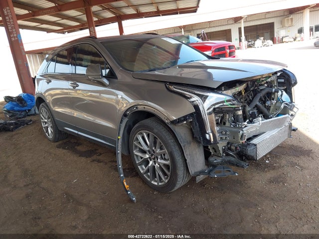 2020 CADILLAC XT4 1GYFZFR49LF067491 Photo 0