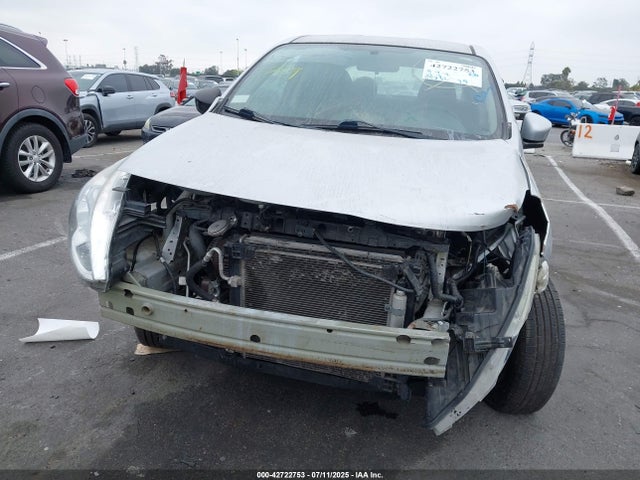 Nissan Versa 2017 3N1CN7AP4HL806847 Image 6