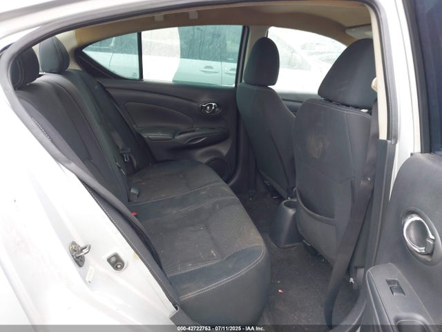 Nissan Versa 2017 3N1CN7AP4HL806847 Image 8
