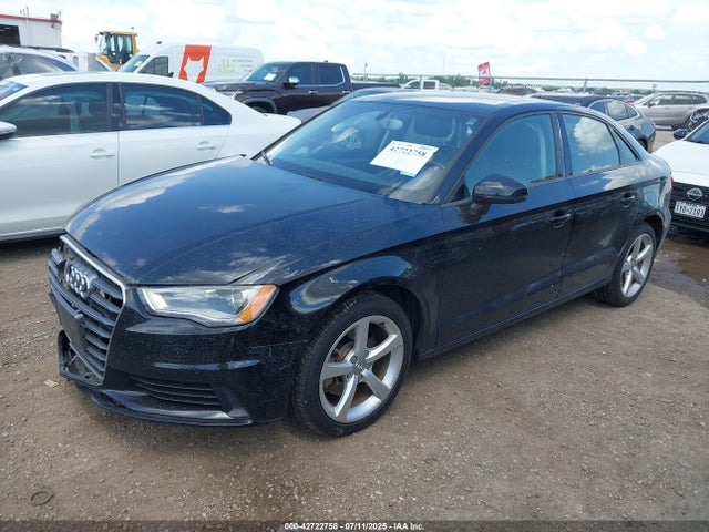 Audi S3 2015 WAUBFGFF7F1128215 Image 2