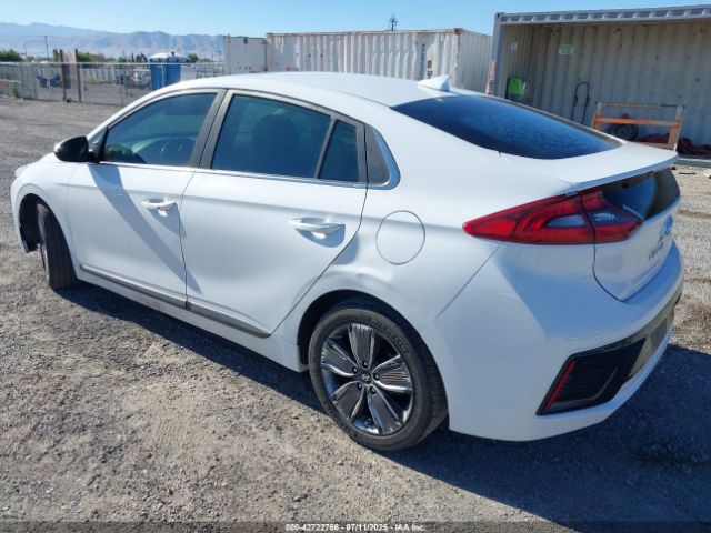 2017 HYUNDAI IONIQ HYBRID KMHC85LC9HU040120 Photo 2