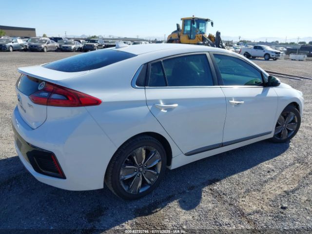 2017 HYUNDAI IONIQ HYBRID KMHC85LC9HU040120 Photo 3