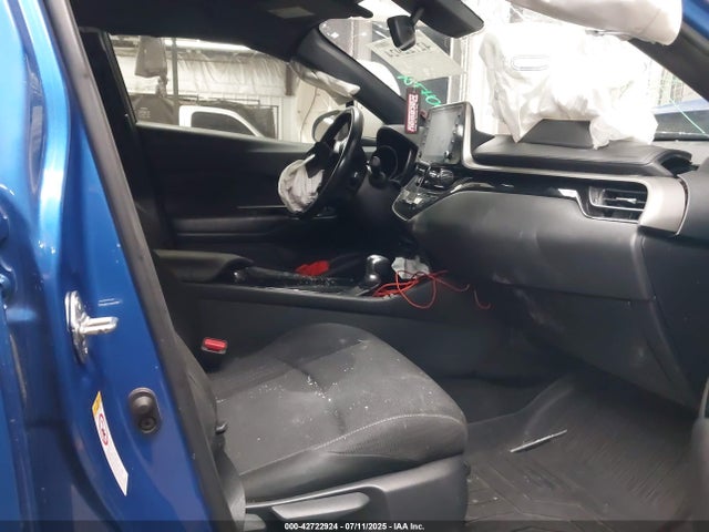2019 TOYOTA C-HR JTNKHMBX4K1027682 Photo 4