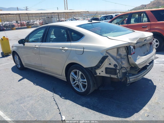 Ford 2018 2018 3FA6P0H73JR171114 Image 3