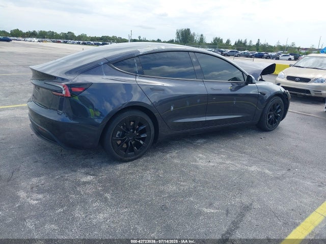 Tesla 2024 2024 5YJ3E1EA7RF752606 Image 4