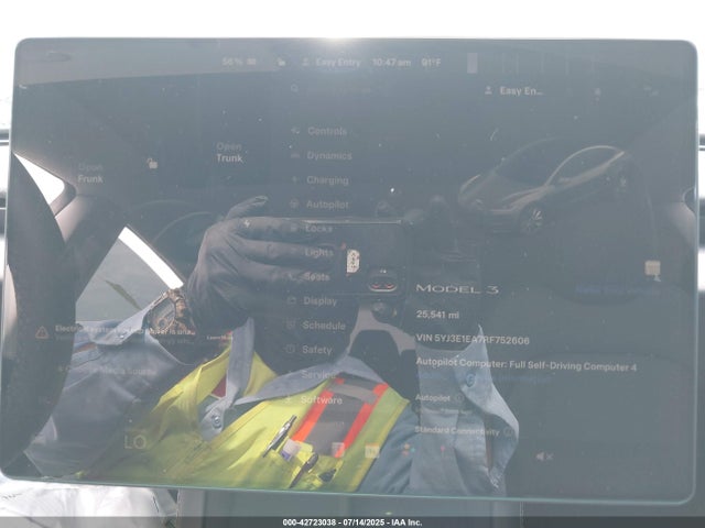 Tesla 2024 2024 5YJ3E1EA7RF752606 Image 7