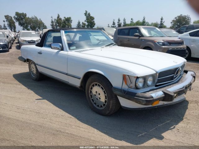 1988 MERCEDES-BENZ 560 WDBBA48D1JA077006