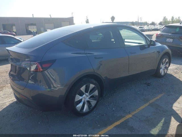 2023 TESLA MODEL Y 7SAYGDED4PF966724 Photo 3