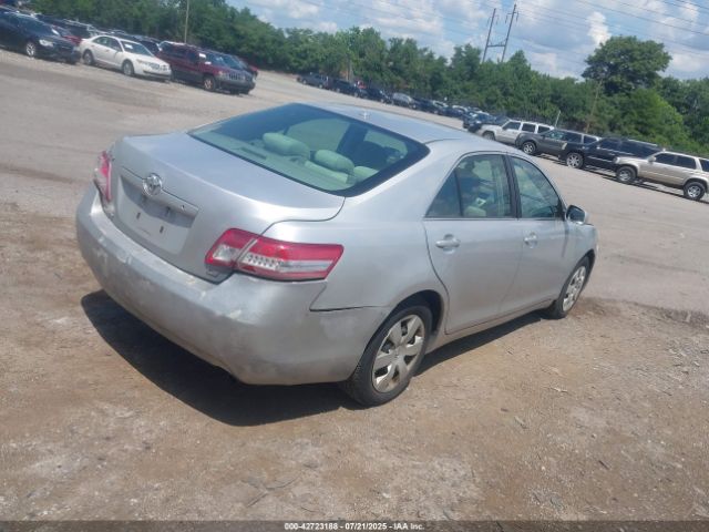 2011 TOYOTA CAMRY 4T1BF3EK0BU131391 Photo 3