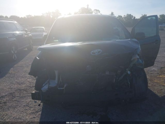 2017 TOYOTA SIENNA 5TDKZ3DC5HS811239 Photo 5