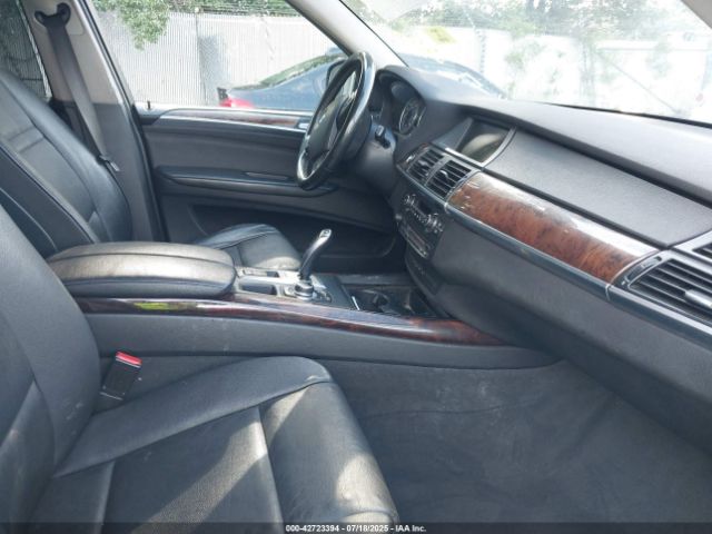 2011 BMW X5 5UXZV4C55BL407772 Photo 4