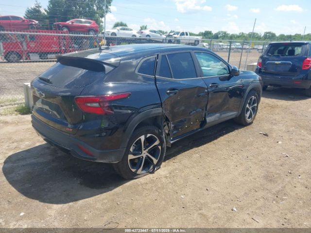 2025 CHEVROLET TRAX KL77LGEP8SC267776 Photo 3