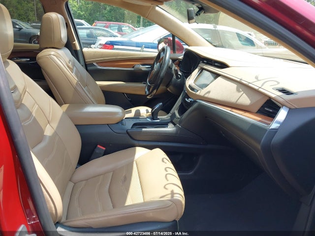 2017 CADILLAC XT5 1GYKNFRS6HZ163223 Photo 4