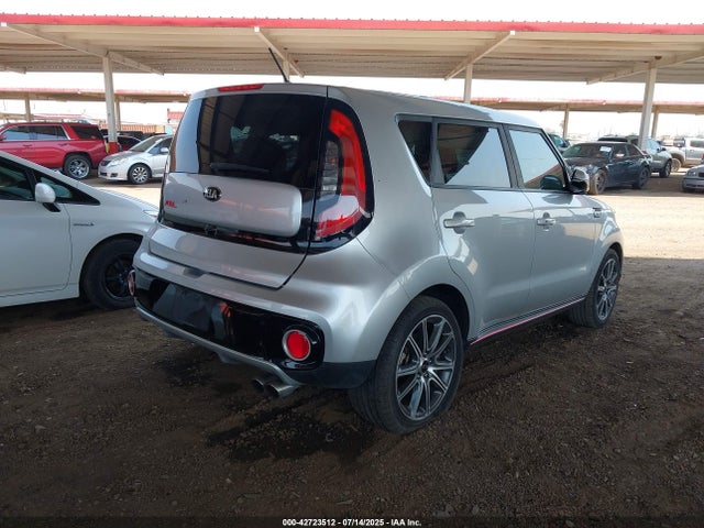 KIA g 2018 KNDJX3AA8J7540102 Image 4