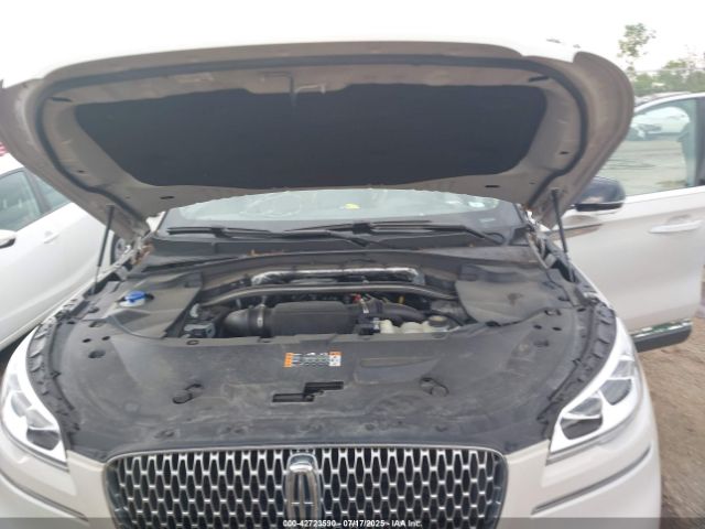 2020 LINCOLN AVIATOR 5LM5J7XC1LGL10481 Photo 9