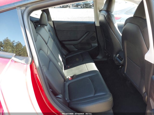 2021 TESLA MODEL Y 5YJYGDEE1MF161748 Photo 7