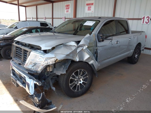 Nissan Titan 2020 1N6AA1EF4LN503989 Image 2