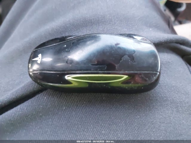 2019 TESLA MODEL S 5YJSA1E47KF330200 Photo 10