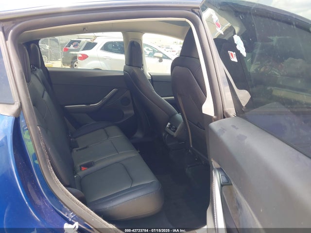 2022 TESLA MODEL Y 7SAYGDEE6NA004573 Photo 7
