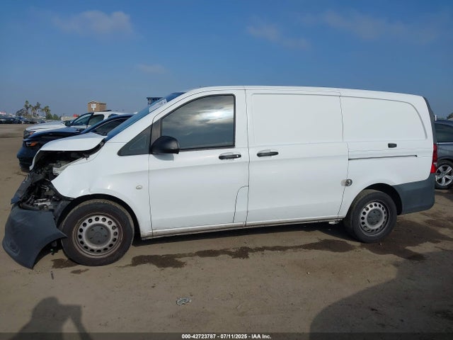 WD3PG2EA1J3416625 Mercedes-Benz m274