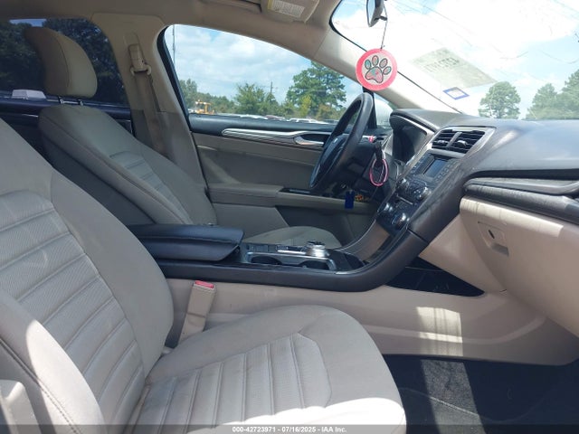 Ford 2017 2017 3FA6P0H70HR324171 Image 5