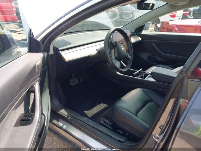 2020 TESLA MODEL 3 5YJ3E1EA0LF657862 Photo 4