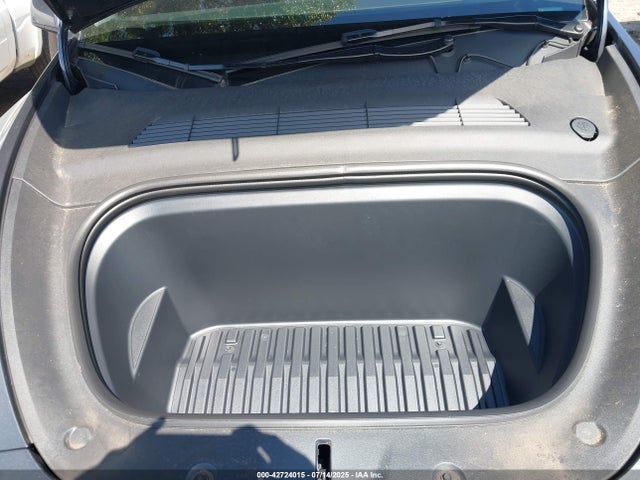 2023 TESLA MODEL Y 7SAYGDEE2PA201632 Photo 9