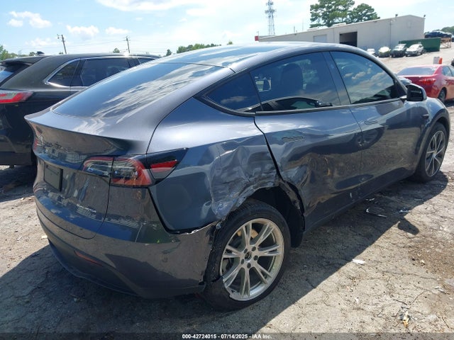2023 TESLA MODEL Y 7SAYGDEE2PA201632 Photo 3