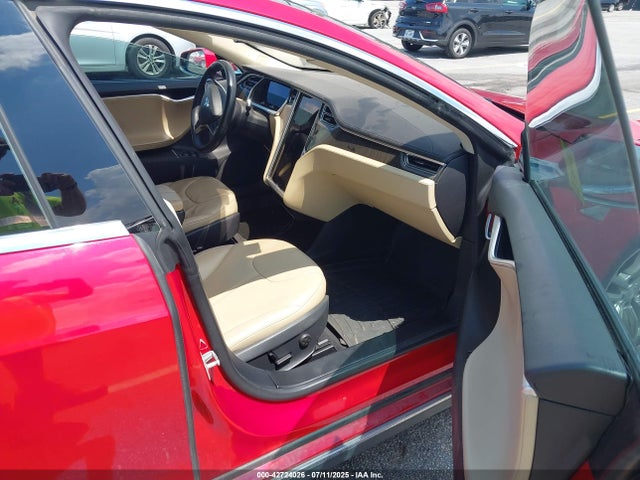 2013 TESLA MODEL S 5YJSA1CN9DFP09973 Photo 4