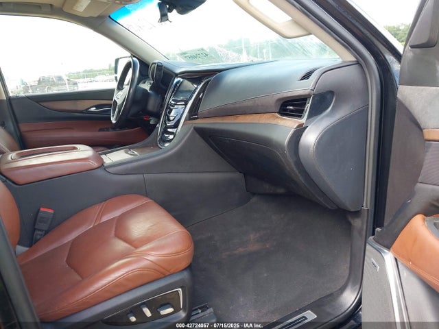 2019 CADILLAC ESCALADE ESV 1GYS3JKJ4KR330048 Photo 4