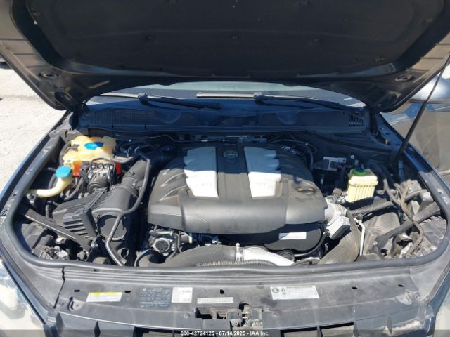 2012 VOLKSWAGEN TOUAREG WVGFK9BP0CD004951 Photo 9
