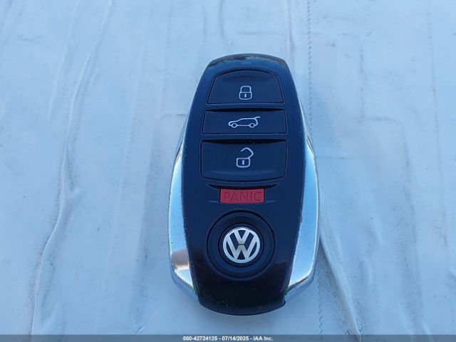 2012 VOLKSWAGEN TOUAREG WVGFK9BP0CD004951 Photo 10