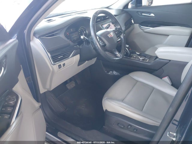 2019 CADILLAC XT4 1GYFZCR41KF126658 Photo 4