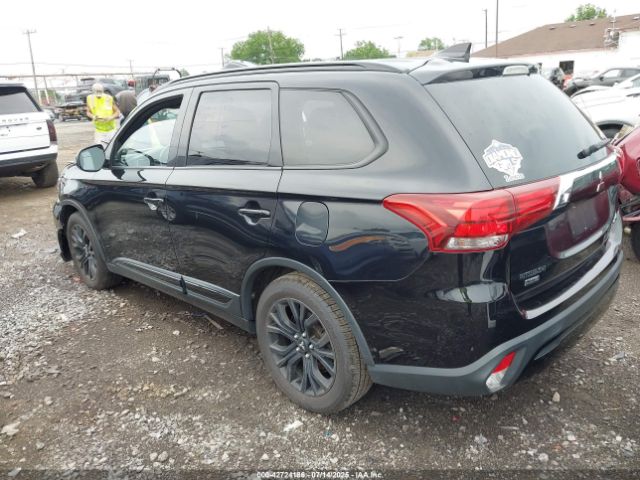 2019 MITSUBISHI OUTLANDER JA4AD3A31KZ038526 Photo 2